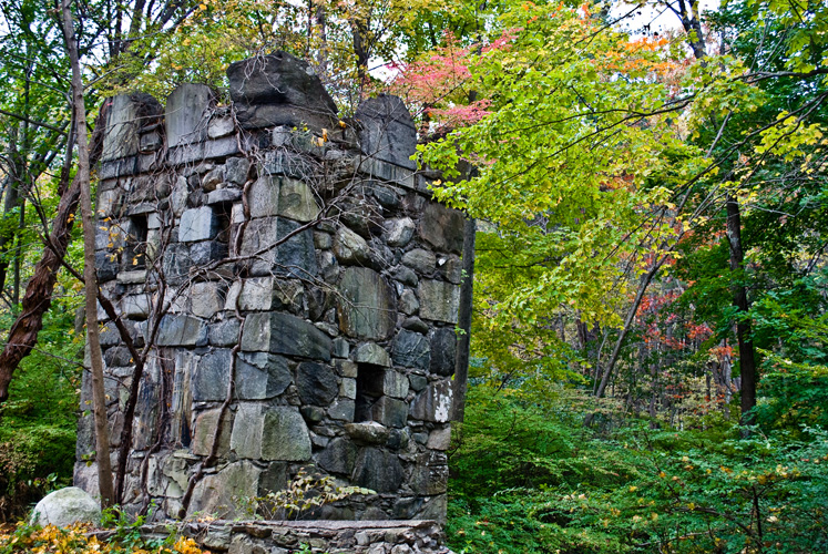 ROCK TOWER
(Stillwater Manor - Salem, NH - 10/16/2009)