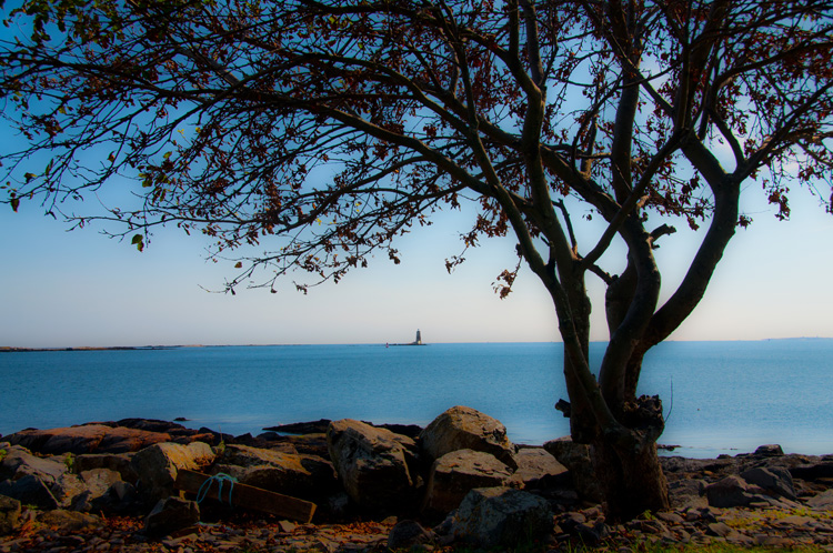 WHALEBACK LIGHT
(Great Island Common - New Castle, NH - 10/06/2011)