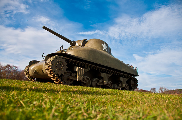 LITTLE TANK
(Patton Park - Hamilton, MA - 11/13/2011)