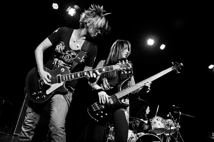 FRETTING
(Blue Ocean - Salisbury, MA - 11/24/2012)