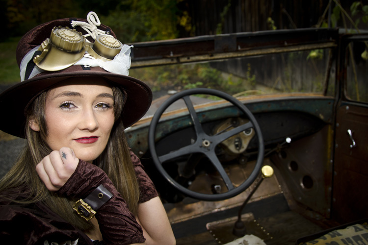STEAMPUNK AMBER
(Rt 150 - South Hampton, NH - 10/20/2020)
