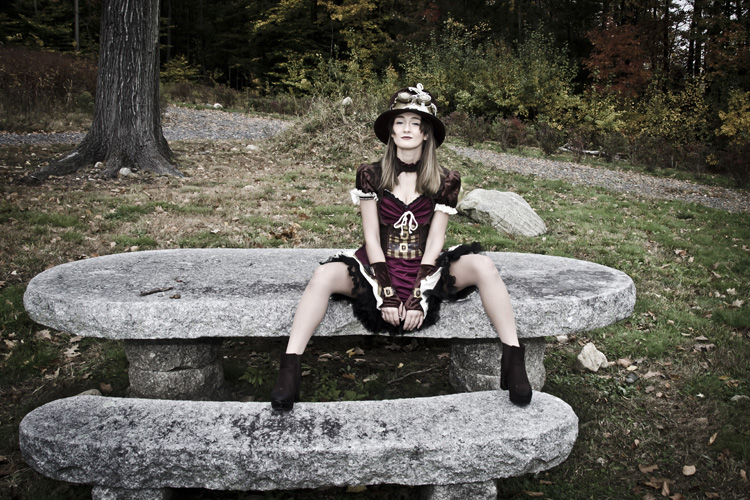 STEAMPUNK AMBER
(Eastmans Corner - Kensington, NH - 10/20/2020)