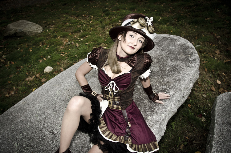 STEAMPUNK AMBER
(Eastmans Corner - Kensington, NH - 10/20/2020)